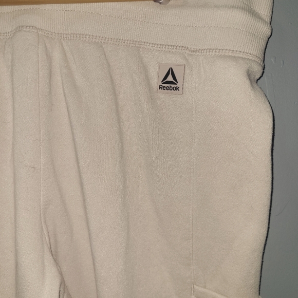 Reebok Cream Colored Jogger - Picture 5 of 5